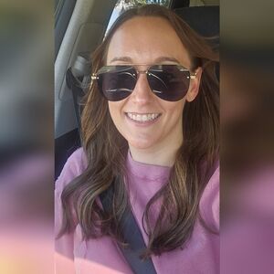 Meet your Posher, Annie